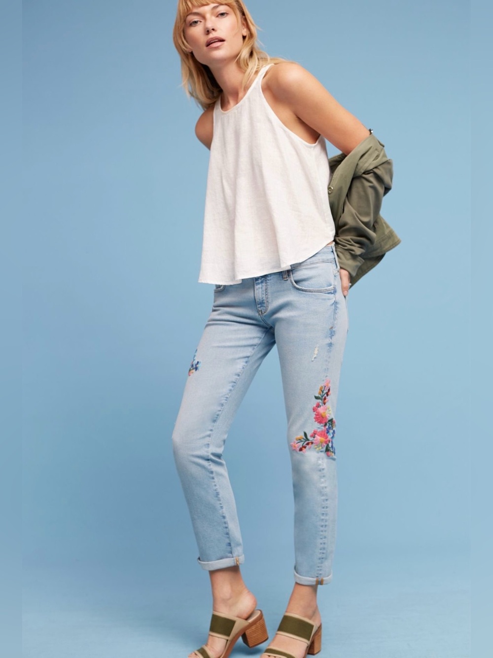 Pilcro and the Letterpress Embroidered Mid Rise Ankle Jeans~ Denim Light - Picture 2 of 4